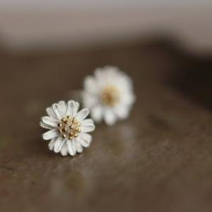 925 Sterling Silver Earrings Golden White Daisy..